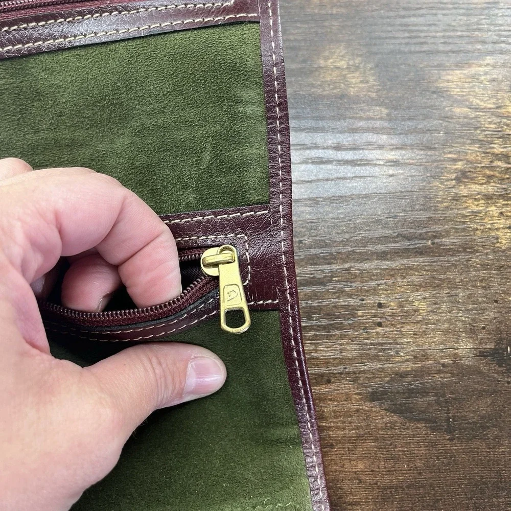 Vintage Green Suede Brown Leather Travel Jewelry Roll Case Old Money Timeless